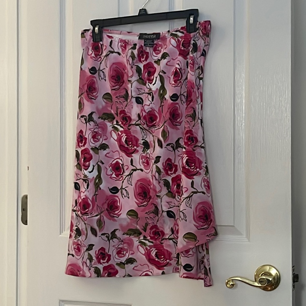 Pink flower skit